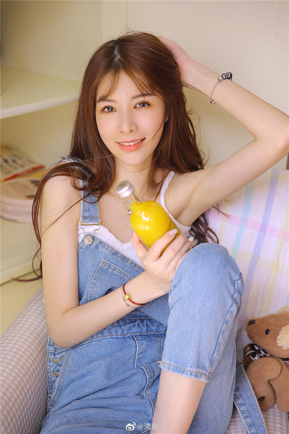 一家十一口打一字